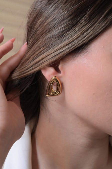 حلق مريم ذهبي