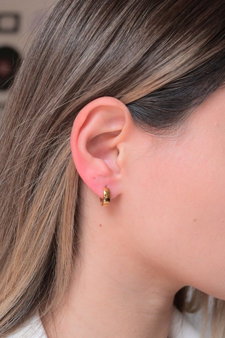 حلق مريم ذهبي