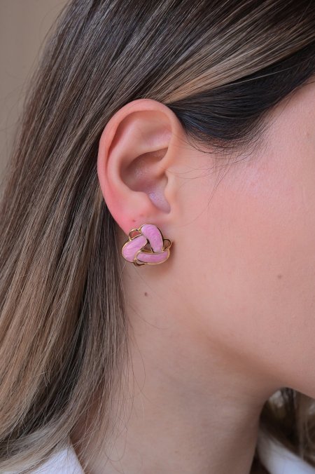 حلق مريم زهري مع ذهبي