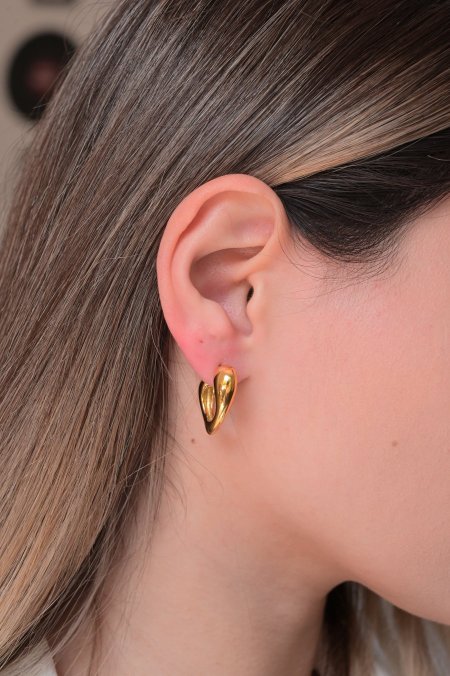 حلق مريم ذهبي