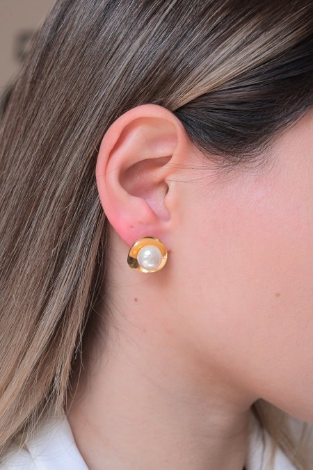 حلق مريم ذهبي