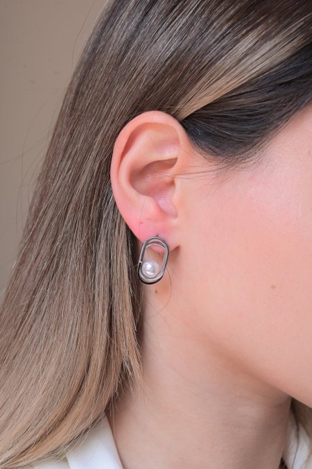 حلق مريم ذهبي