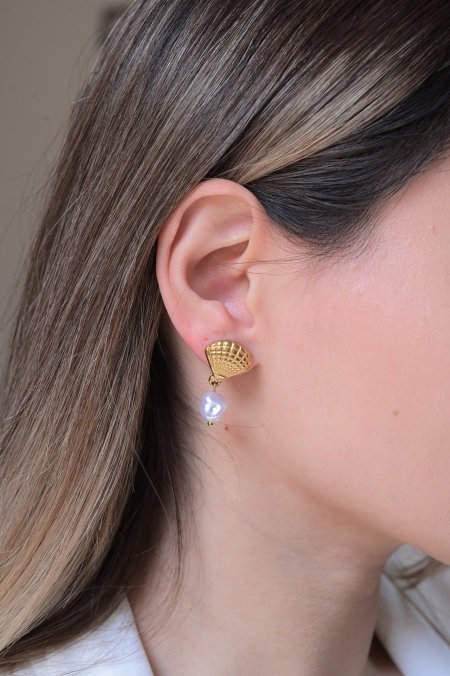 حلق مريم ذهبي