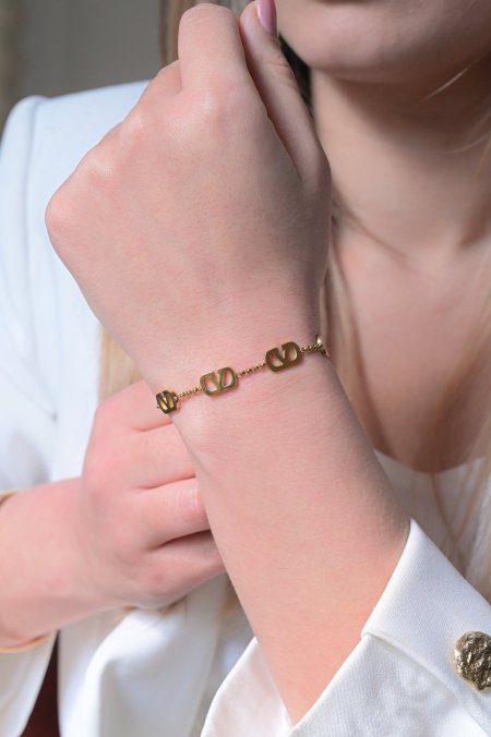 اسواره فالينتينو رفيع ذهبي