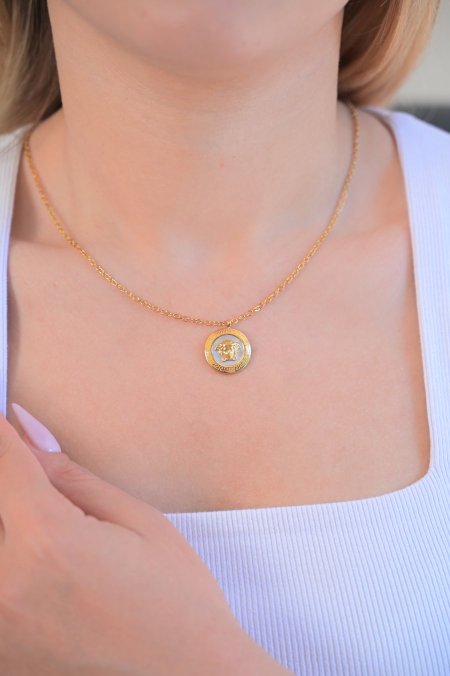 سنسال فيرزاتشي لون ابيض